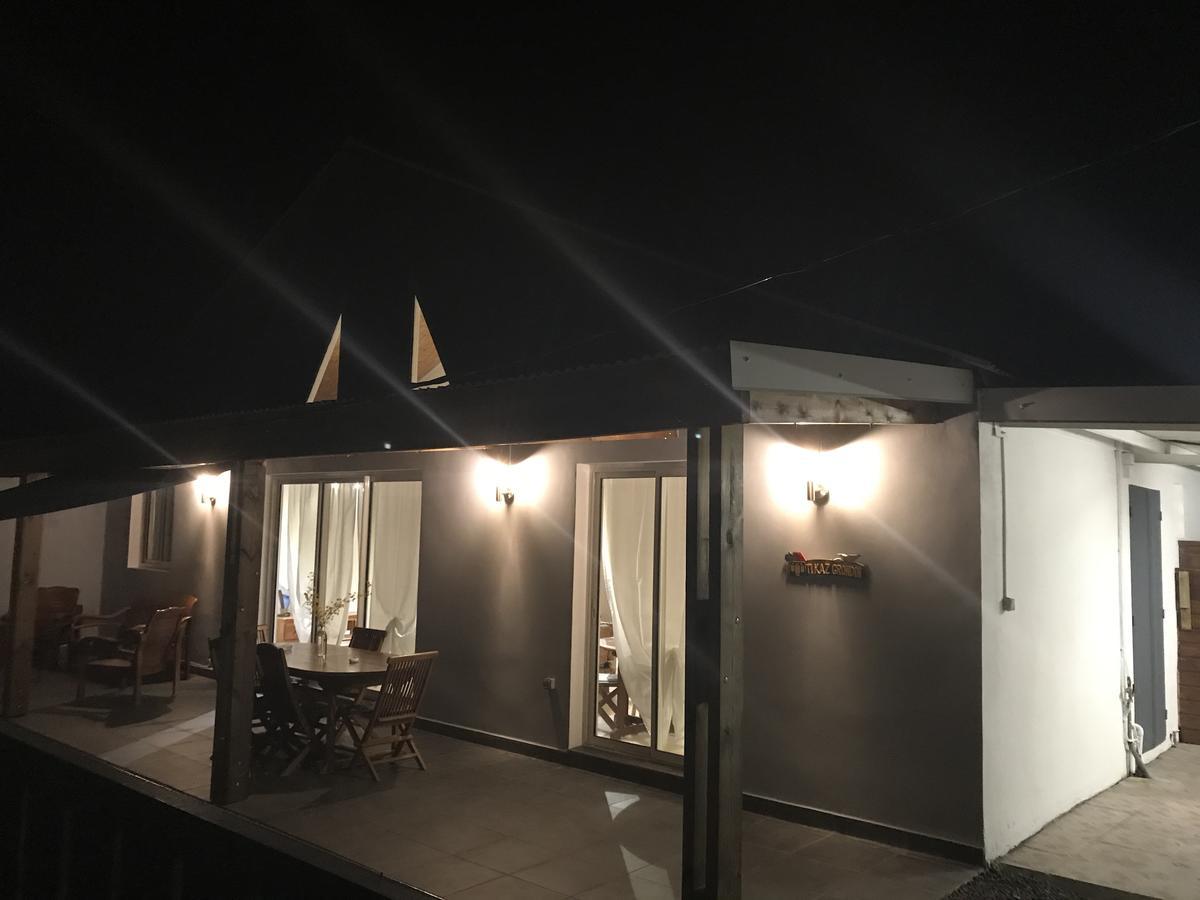 Vila Ti Kaz Grondin Saint-Joseph Exteriér fotografie